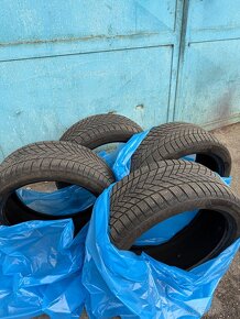 Zimné 245/40 r18 dot 2021 - 3