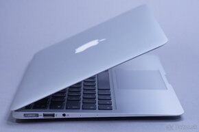 ZÁRUKA/Macbook Air 11.6"CTO/I7 1.7GHZ/8GB RAM/256GB SSD - 3