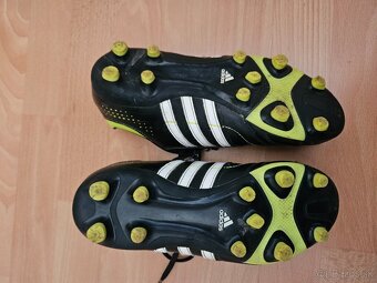 predám kopačky Adidas 11Nova veľ. 38 2/3 - 3