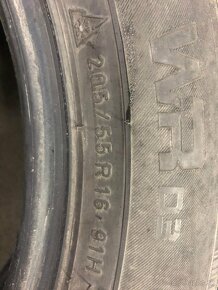 Predám zimné pneu 205/55 R16 NOKIAN WR D3 - 3