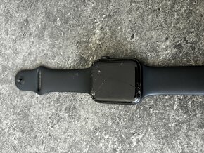 Apple watch SE 44MM - 3