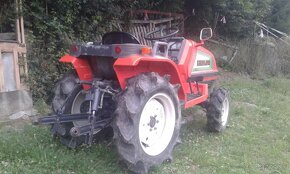 HINOMOTO CX18 4x4 - 3