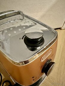 Predám pákový kávovar Delonghi - 3