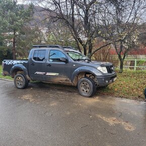 Nissan navara D40 - 3