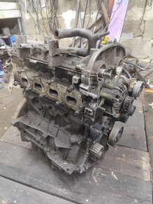 Renault RX4 motor 2.0i - 3