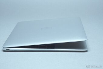 ZÁRUKA/Macbook 12"/M 1.1GHZ/8GB RAM/256GBSSD/CZ - 3