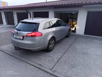 Opel Insignia 2.0 CDTI aj 4x4 Rozpredám - 3