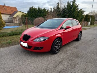 Seat Leon 2.0i COMFORT - 3