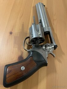 Revolver RUGER GP 100 kal.357 Magnum - 3