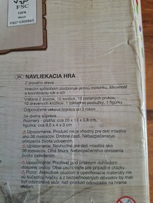 Drevená hračka na prevliekanie páv

 - 3