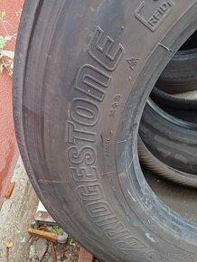 315/70 R22,5 Bridgestone Duravis / predné - 3