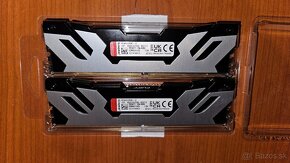 Kingston FURY 32 GB KIT DDR5 6 000 MHz CL32 Renegade - 3