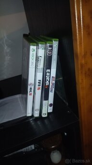 Predávam X box 360 + ovládač a hry - 3