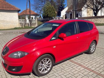 SEAT ALTEA XL 2.0 TDI CR DSG 103 KW NAJ.177000 KM - 3