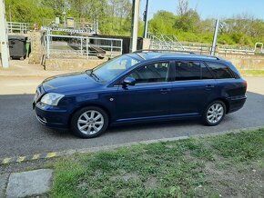 TOYOTA AVENSIS 2.0 d4d - 3