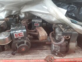 Motory Briggs & Stratton 11HP - 3