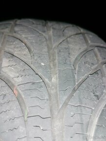 Paxaro Winter 205/65 R15 94H - 3