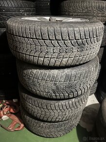 Predám zimné gumy s elektonmy 5x120 225/55 r17 - 3