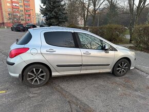 Peugeot 308,1.4 benzín 70kw,2008 - 3