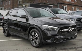 Mercedes-Benz GLA 180 - 3