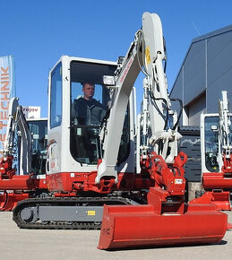 TAKEUCHI TB216 - 3