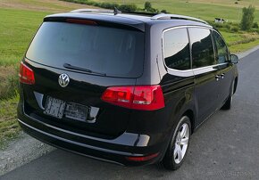 VOLKSWAGEN SHARAN 2.0 TDi 103KW BI-XENÓN,KAMERA,7-MIESTNY - 3