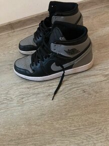 Nike Air Jordan 1 - 3