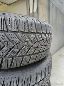 Komplet sada 17 elektrony Volvo s 90% zimnymi 235/65 R17 - 3