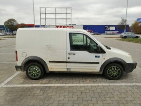 Predám Ford TRANSIT Connect - 3