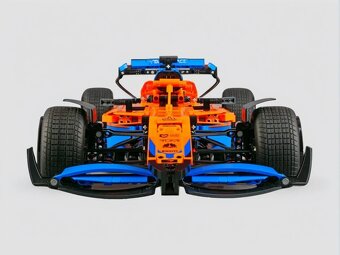 LEGO Technic Pretekárske auto McLaren Formula 1™ 42141 - 3