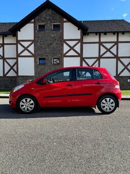 Toyota Yaris 1,33 VVT-i (74kw) Benzín - 3