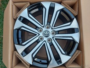 7Jx18 5x114,3 - NOVÉ disky original TOYOTA RAV 4 - 3