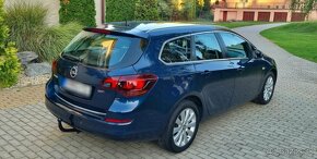 Opel Astra Sport Tourer 1.7CDTi 81Kw ECOTEC R.v.6/2012 - 3