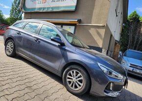 Hyundai i30 1.4-TAŽNÉ-1.MAJITEL-ALU - 3