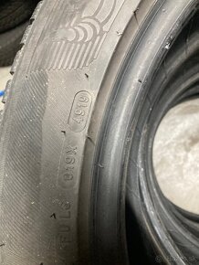 Michelin 215/55 r18 - 3