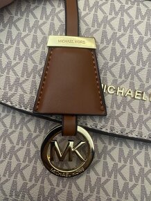 Michael Kors kabelka - 3