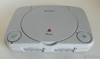 Playstation ONE / PS1  + 3 hry SCPH - 102 - 3