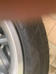 245/40 r18 letné - 3