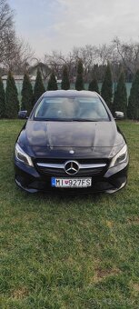 Mercedes - Benz CLA 200D Shooting Break - 3