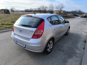 Hyundai i30 2009 1,4 80kw - 3