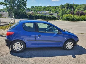 PEUGEOT 206 1.1i 3dver. - 3