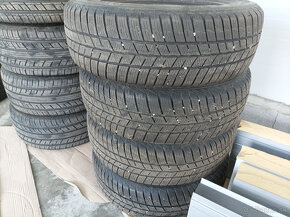 Barum Polaris 5 215/70R16 - 3