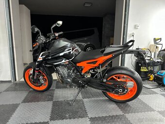 KTM DUKE 890GP - 3