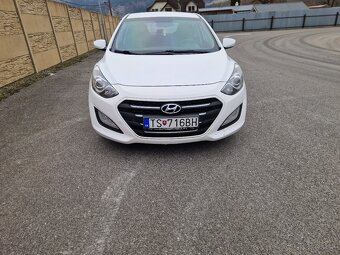 Hyundai i30 1.6crdi - 3