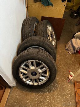 Predám disky s pneu. na Ford 195/60 r15 - 3