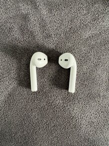 Apple AirPods 2019 - 3