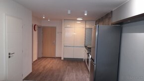 Na prenájom 2 izbový byt, 40m2 v Galéria city, Považská ul. - 3