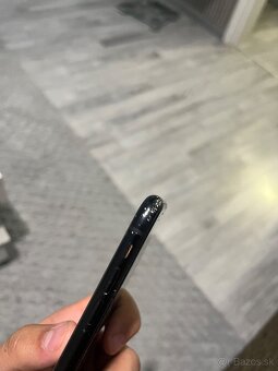 Predám plne funkčný iphone xr 128gb - 3