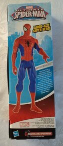 HASBRO Marvel Spiderman Ultimate Titan Hero 

 - 3