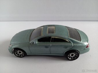 MATCHBOX - MERCEDES-BENZ CLS500 - POZRI DETAILNÉ FOTO - 3